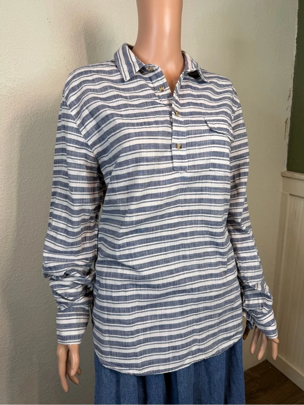Marine Layer Size Large Blue White Stripe Pullover Collared Shirt Women 100%cott - Picture 7 of 14